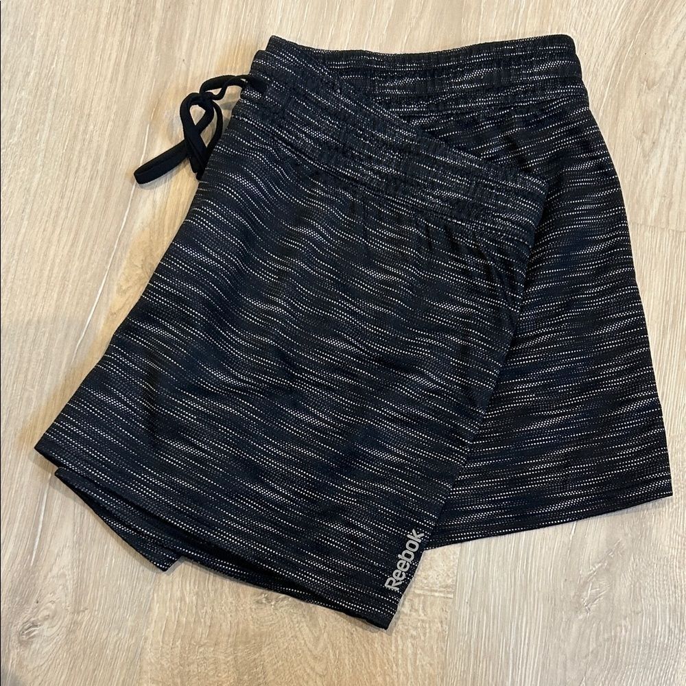 Reebok Black and Gray Women's Athletic Shorts, Size Large